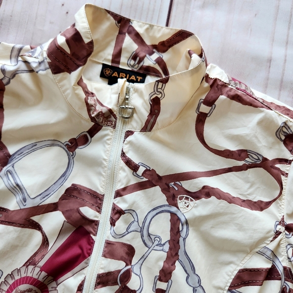 Ariat 1/4 Zip Rain Jacket Windbreaker Cream Rein Tack Pattern | Women's Size S - Picture 3 of 9